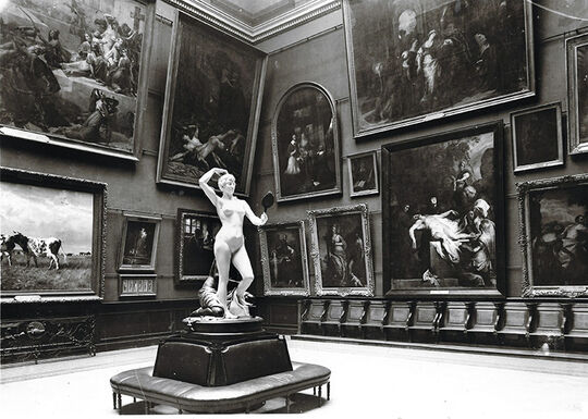 Le grand salon carré dans les années 1930 (aménagement inauguré en 1933)
