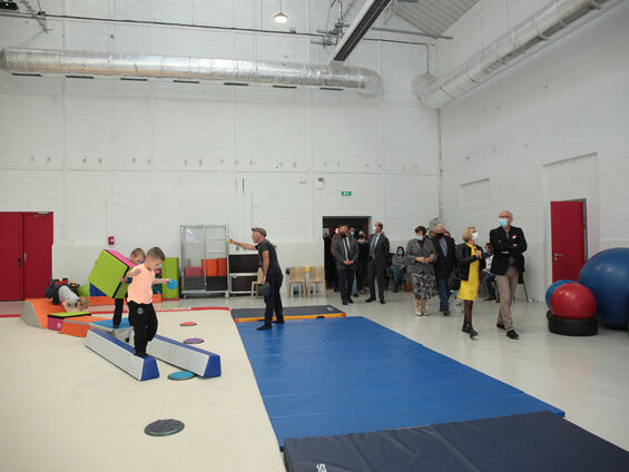 Salle de jeux enfants et adultes